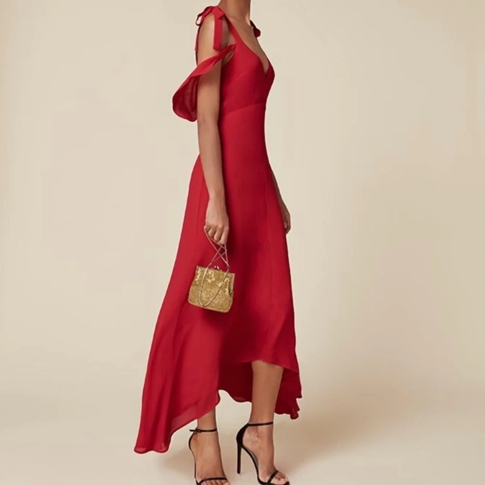 REFORMATION - Bennett dress in Pointsetta, 4 - Picture 8 of 11